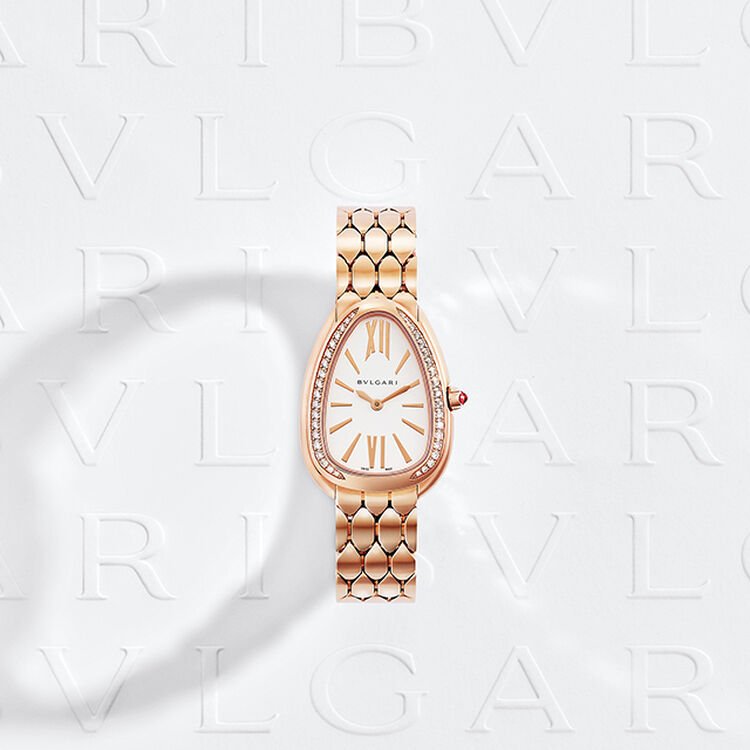 Serpenti Seduttori Damenuhr mit Gehäuse aus Edelstahl mit Diamanten im Brillantschliff und Armband aus Edelstahl. Kreativaufnahme. Serpenti Seduttori Damenuhr mit Gehäuse aus Edelstahl mit Diamanten im Brillantschliff und Armband aus Edelstahl. Kreativaufnahme.