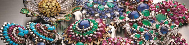 Corporate Social Responsibility: jewels with precious stones