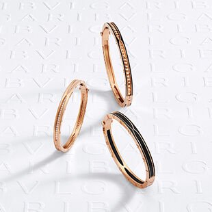 Bzero1 bracelets in rose gold with diamonds and mother of pearl.