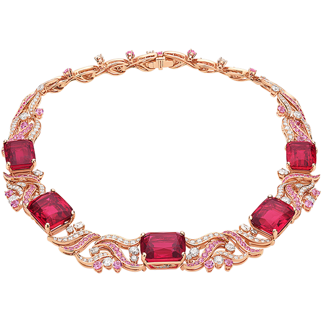 Enchanting When Dreams Come True necklace from the Bulgari Cinemagia collection. Discover gems and design.