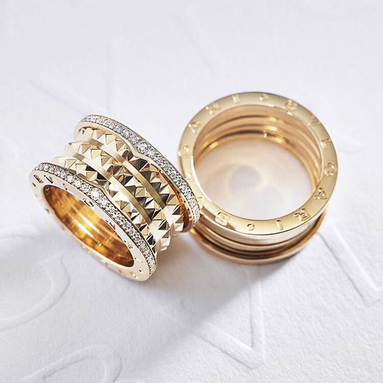 Featured image of post Bulgari Ring B Zero : Drawing its inspiration from the most renowned amphitheater of the world, the colosseum, the b.zero1 ring is a true statement of bulgari's creative vision, challenging the very essence of jewellery design.