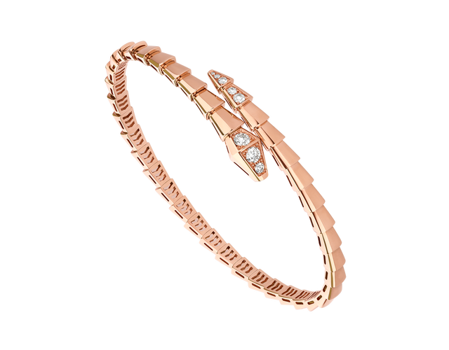 Serpenti Viper bracelet in 18 kt rose gold with demi-pavé diamonds.