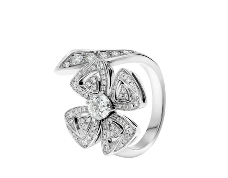 White gold Fiorever Ring with 1.03 ct Diamonds | Bulgari