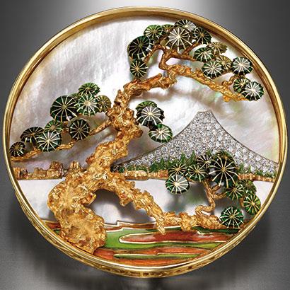 Bulgari brooch outlet
