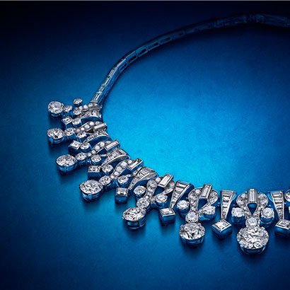 Necklace / tiara combination in platinum with diamonds